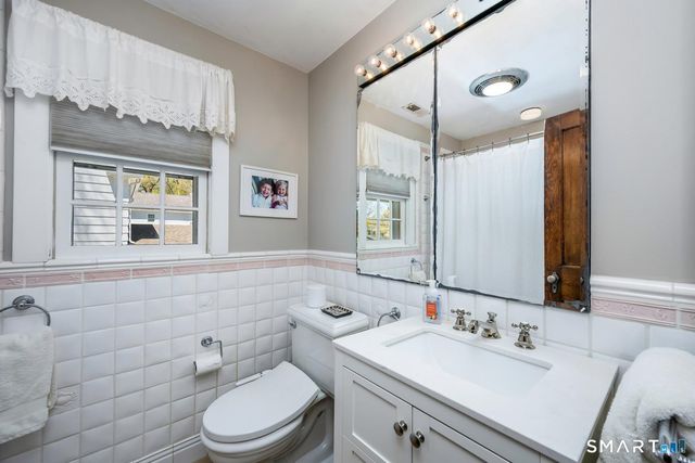 19 Chester Road, Darien, CT 06820