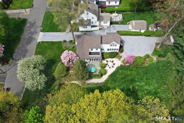 19 Chester Road, Darien, CT 06820