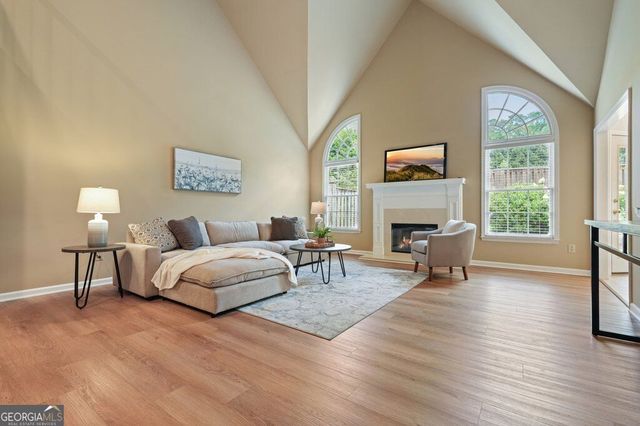 2564 Chestea Drive NE, Marietta, GA 30066