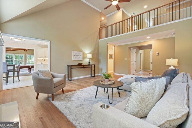 2564 Chestea Drive NE, Marietta, GA 30066