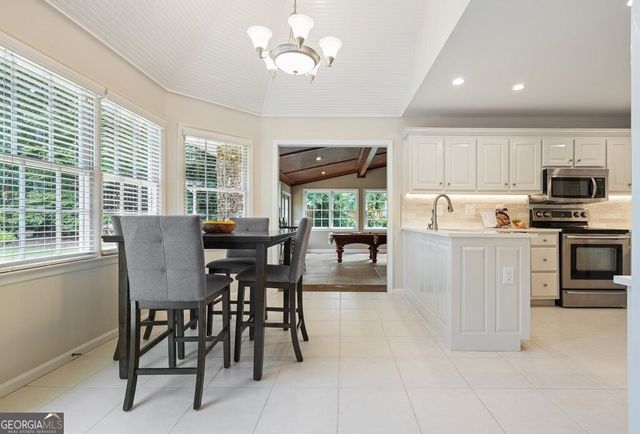 2564 Chestea Drive NE, Marietta, GA 30066