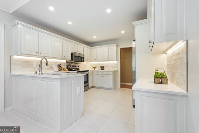 2564 Chestea Drive NE, Marietta, GA 30066
