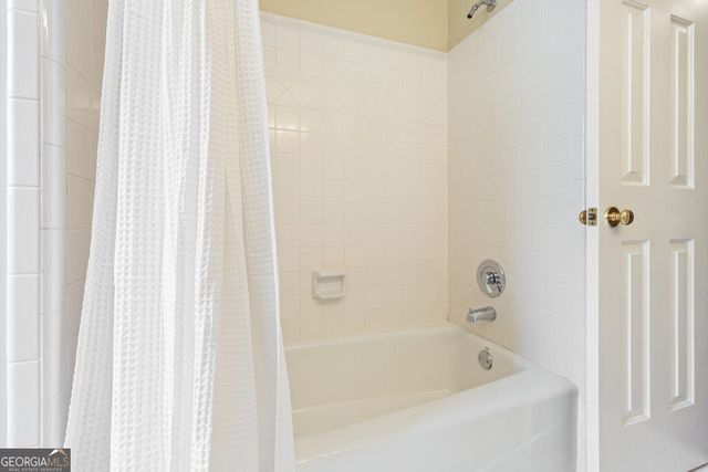 2564 Chestea Drive NE, Marietta, GA 30066