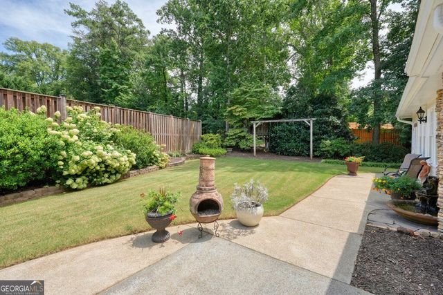 2564 Chestea Drive NE, Marietta, GA 30066