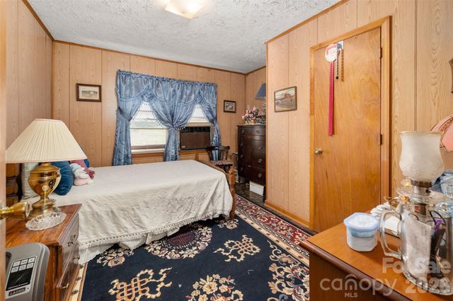 1631 Lincoln Drive, Shelby, NC 28152