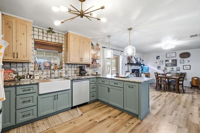 1306 Westhill Lane, Coleman, TX 76834