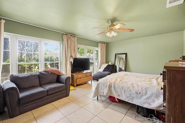 1306 Westhill Lane, Coleman, TX 76834