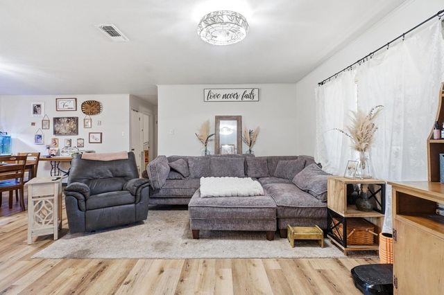 1306 Westhill Lane, Coleman, TX 76834