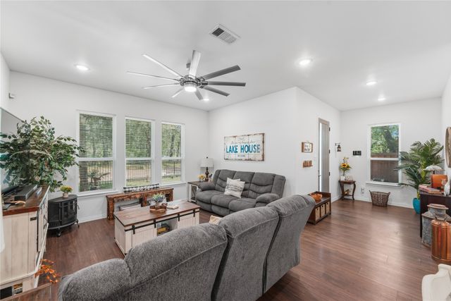 6156 Inca Drive, Mabank, TX 75156