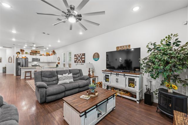 6156 Inca Drive, Mabank, TX 75156