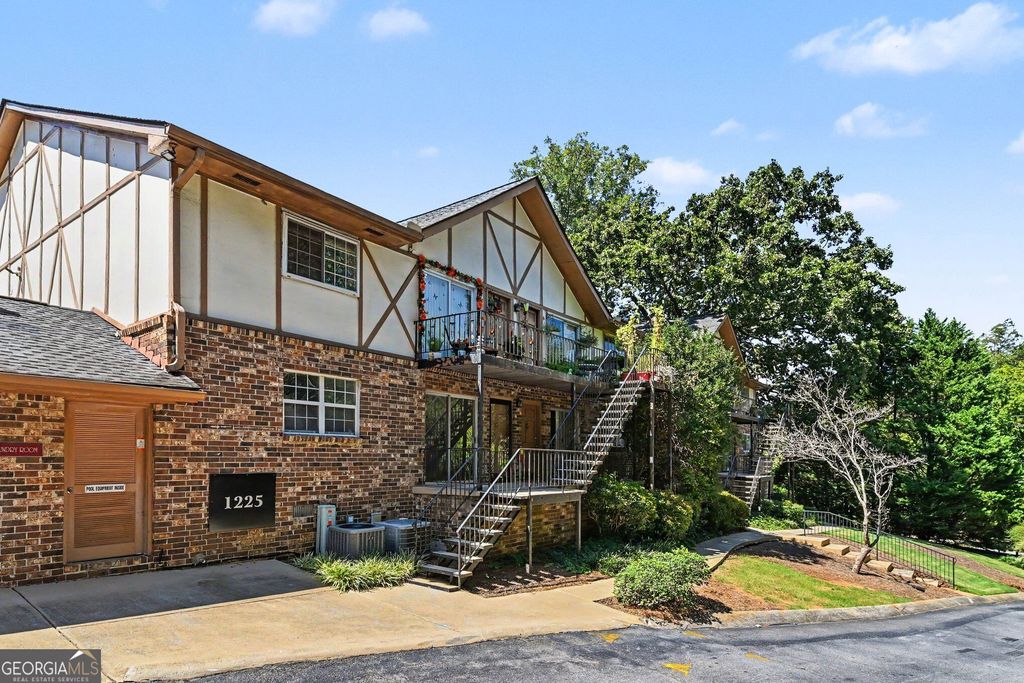 1225 Church Street M, Decatur, GA 30030 — exterior