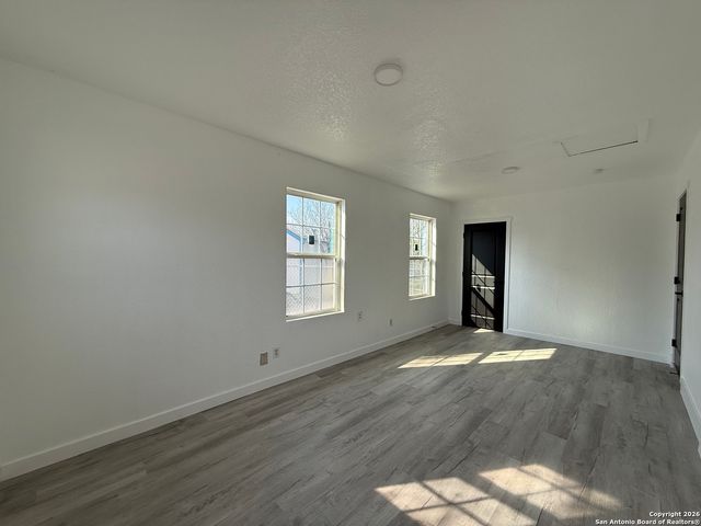 2227 HICKS, San Antonio, TX 78210