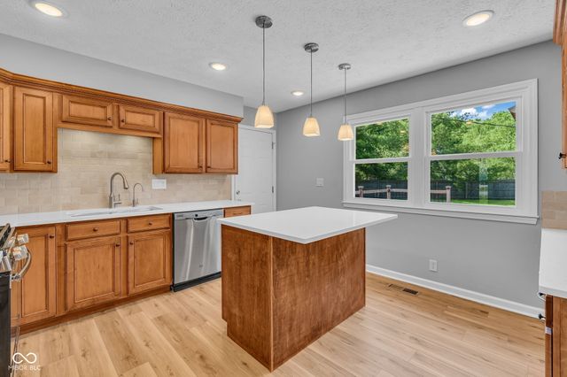 4408 High Street, Brownsburg, IN 46112