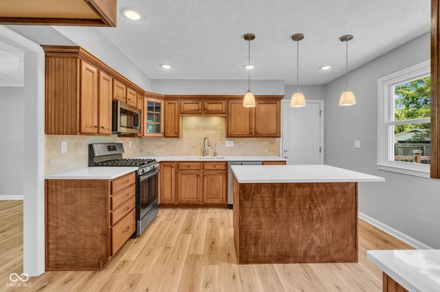 4408 High Street, Brownsburg, IN 46112