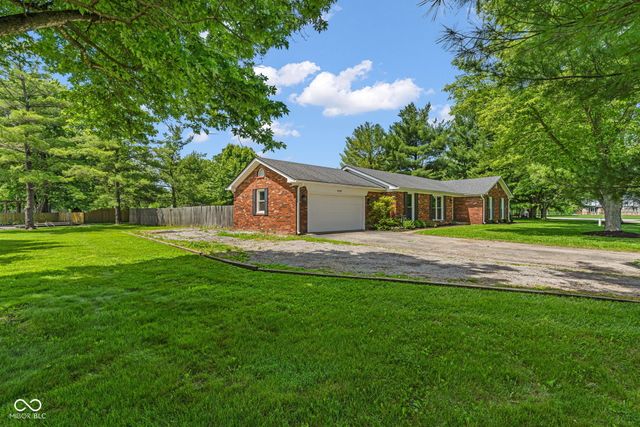4408 High Street, Brownsburg, IN 46112