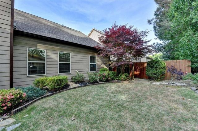 2130 Line Drive, Lawrenceville, GA 30043