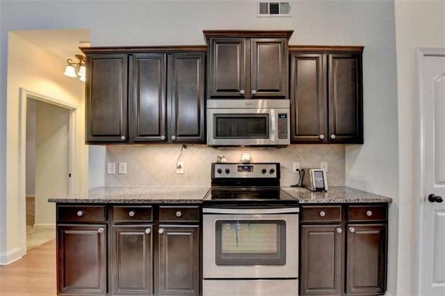 2130 Line Drive, Lawrenceville, GA 30043