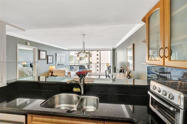 7601 E Treasure Dr 1410, North Bay Village, FL 33141