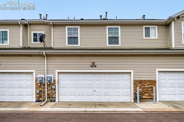 6076 Sierra Grande Point, Colorado Springs, CO 80923