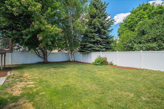 18911 E Baldwin Ln, Spokane Valley, WA 99016