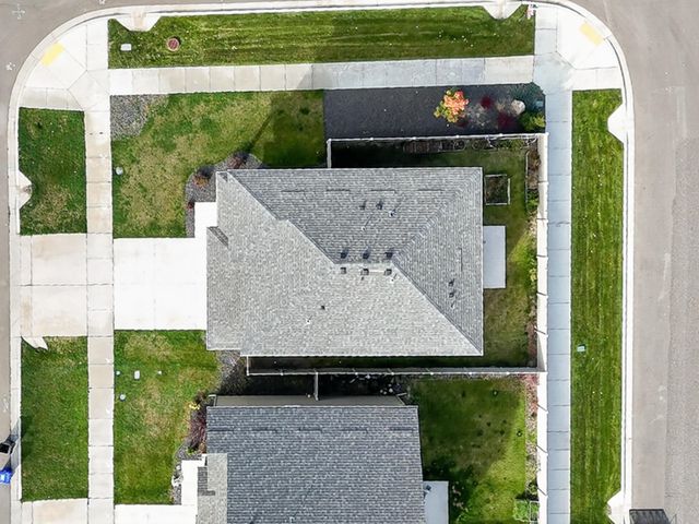 12126 N Greene St, Mead, WA 99021