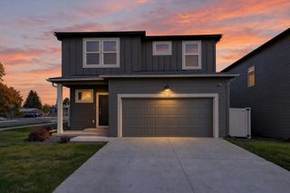 12126 N Greene St, Mead, WA 99021