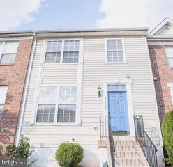 45518 LAKEMONT SQ, Sterling, VA 20165