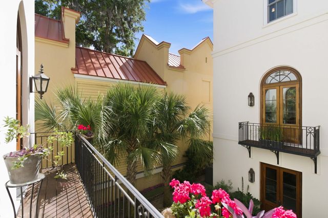 174 N Shelmore Boulevard, Mount Pleasant, SC 29464