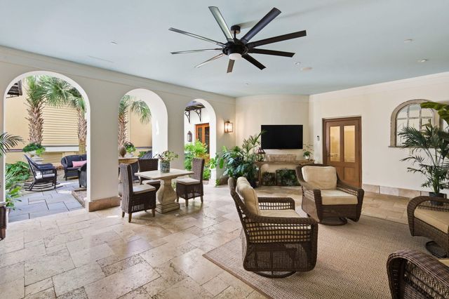 174 N Shelmore Boulevard, Mount Pleasant, SC 29464