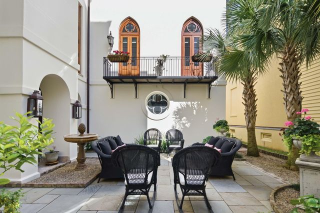 174 N Shelmore Boulevard, Mount Pleasant, SC 29464