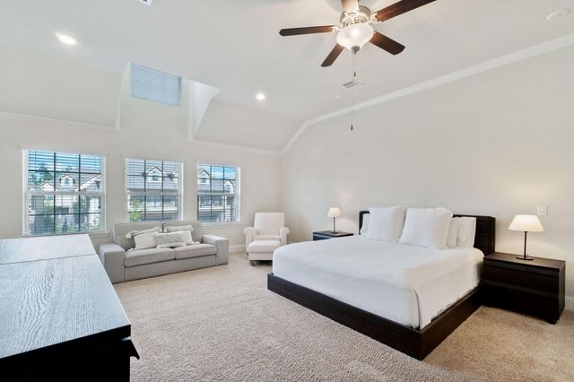 19 Silver Rock Drive, Tomball, TX 77375