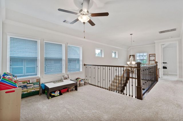 19 Silver Rock Drive, Tomball, TX 77375