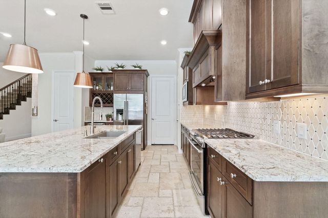 19 Silver Rock Drive, Tomball, TX 77375