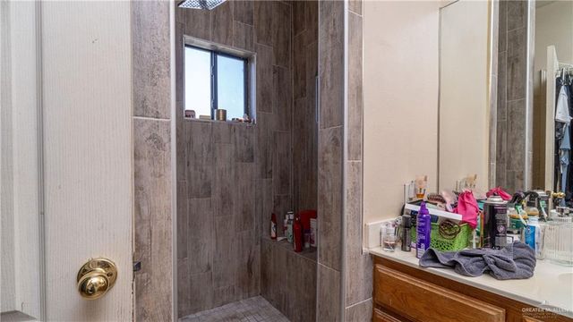 4706 N Trosper Road, Palmhurst, TX 78573