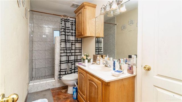 4706 N Trosper Road, Palmhurst, TX 78573