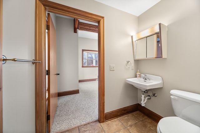 298 NIAGARA POINTE Drive, Erie, PA 16507