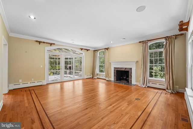 15 OLD COVERED BRIDGE RD, Newtown Square, PA 19073