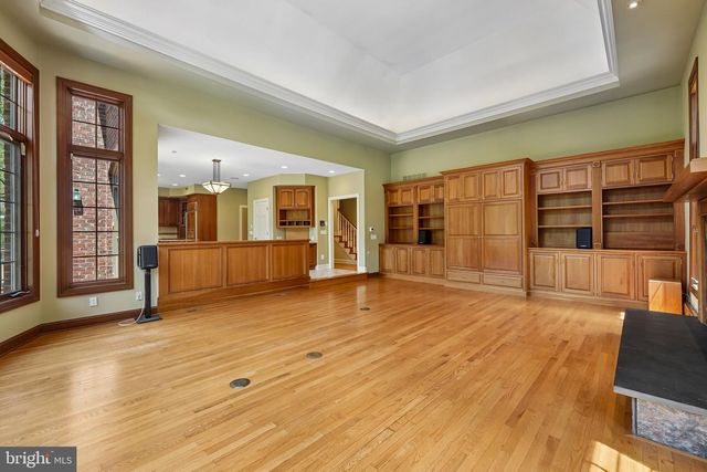 15 OLD COVERED BRIDGE RD, Newtown Square, PA 19073