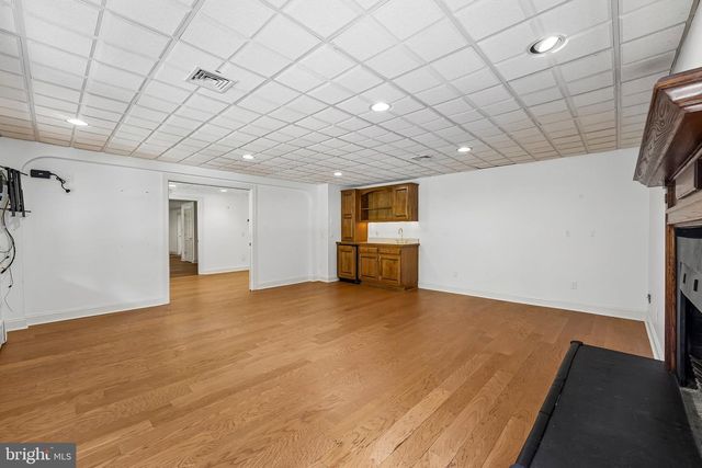 15 OLD COVERED BRIDGE RD, Newtown Square, PA 19073