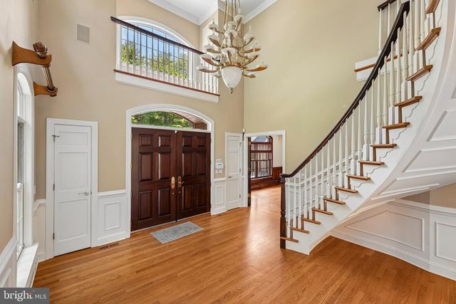15 OLD COVERED BRIDGE RD, Newtown Square, PA 19073