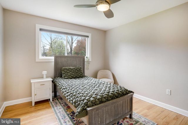 4522 TRAYMORE ST, Bethesda, MD 20814