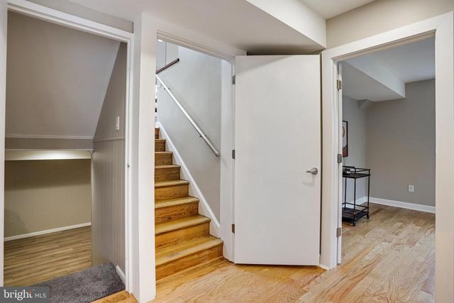 4522 TRAYMORE ST, Bethesda, MD 20814