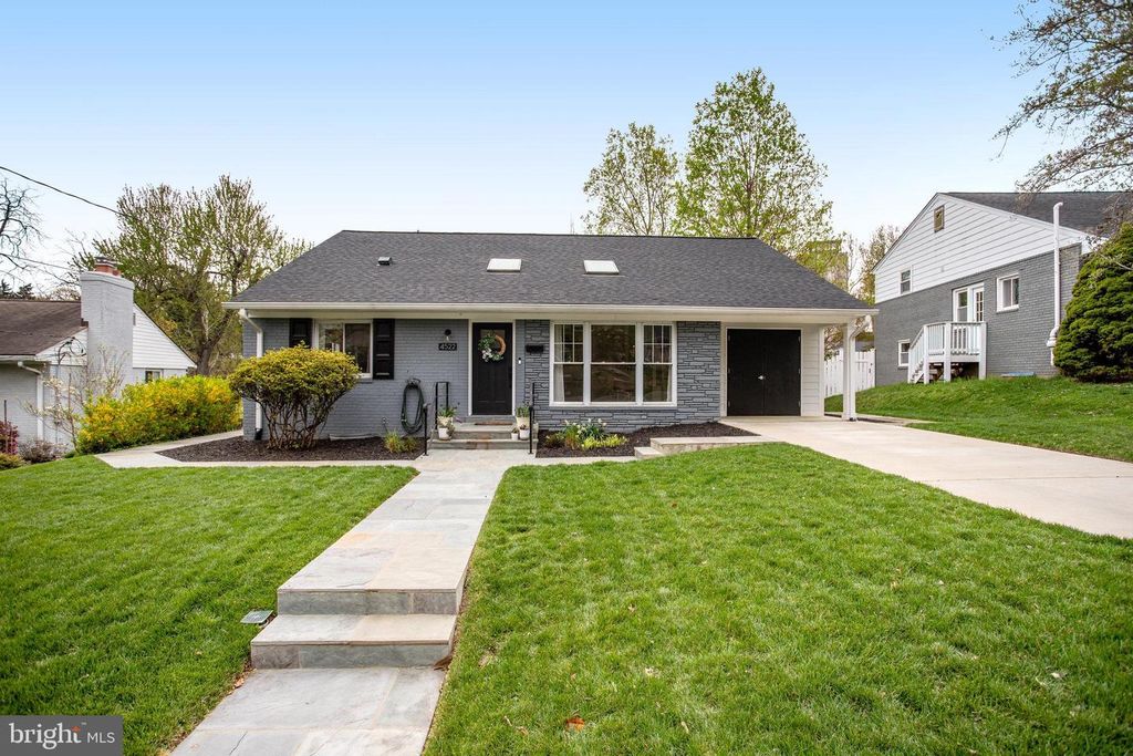 4522 TRAYMORE ST, Bethesda, MD 20814