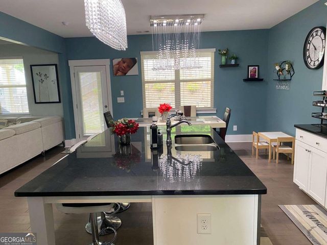202 Oakleigh Pointe Drive, Dallas, GA 30157