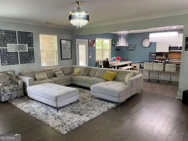 202 Oakleigh Pointe Drive, Dallas, GA 30157