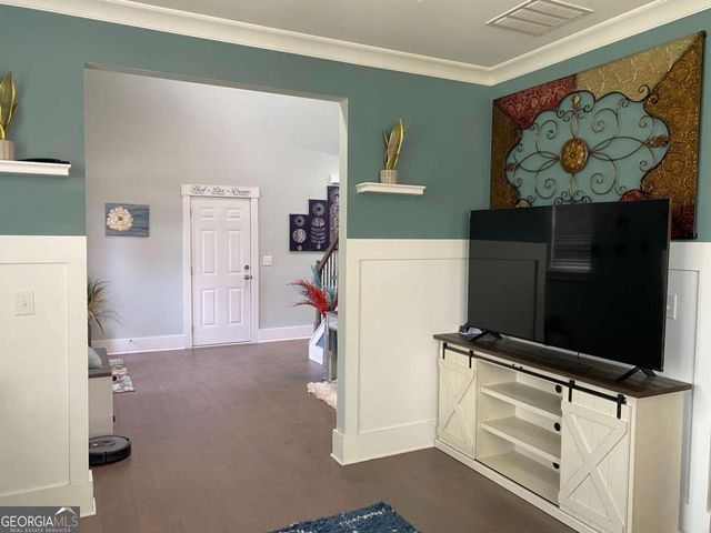 202 Oakleigh Pointe Drive, Dallas, GA 30157