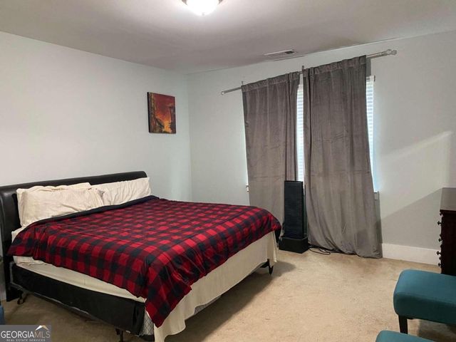 202 Oakleigh Pointe Drive, Dallas, GA 30157
