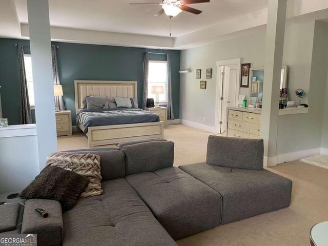 202 Oakleigh Pointe Drive, Dallas, GA 30157