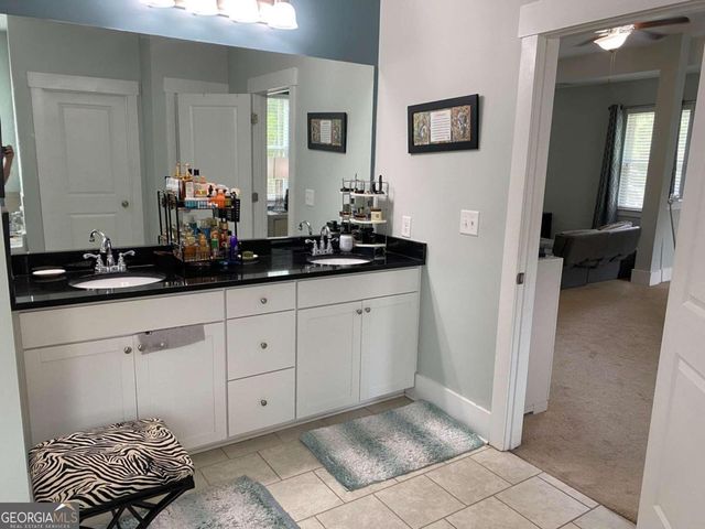 202 Oakleigh Pointe Drive, Dallas, GA 30157