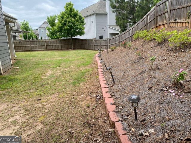 202 Oakleigh Pointe Drive, Dallas, GA 30157